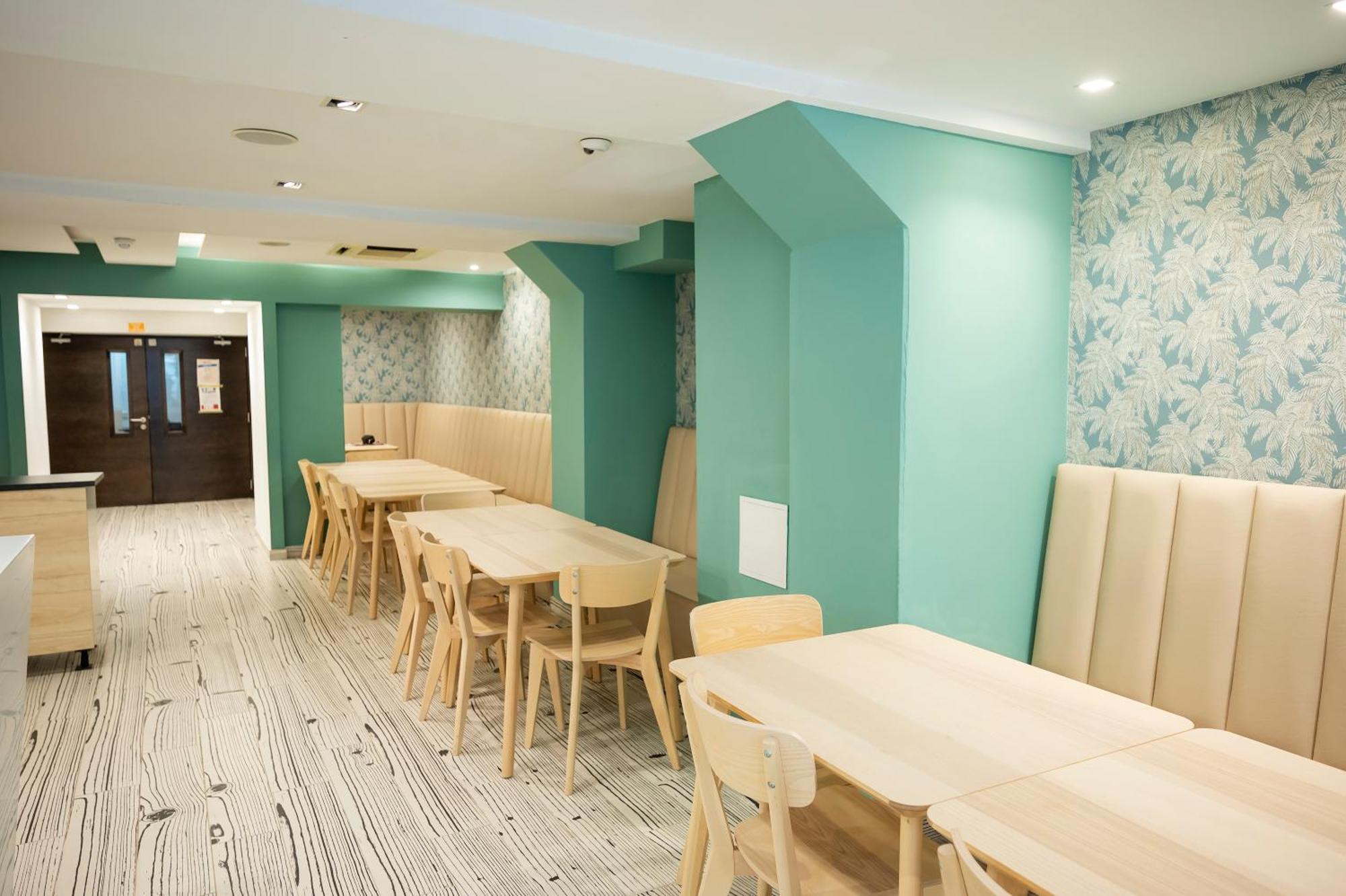 Day'S Inn Hotel And Residence سليمة المظهر الخارجي الصورة