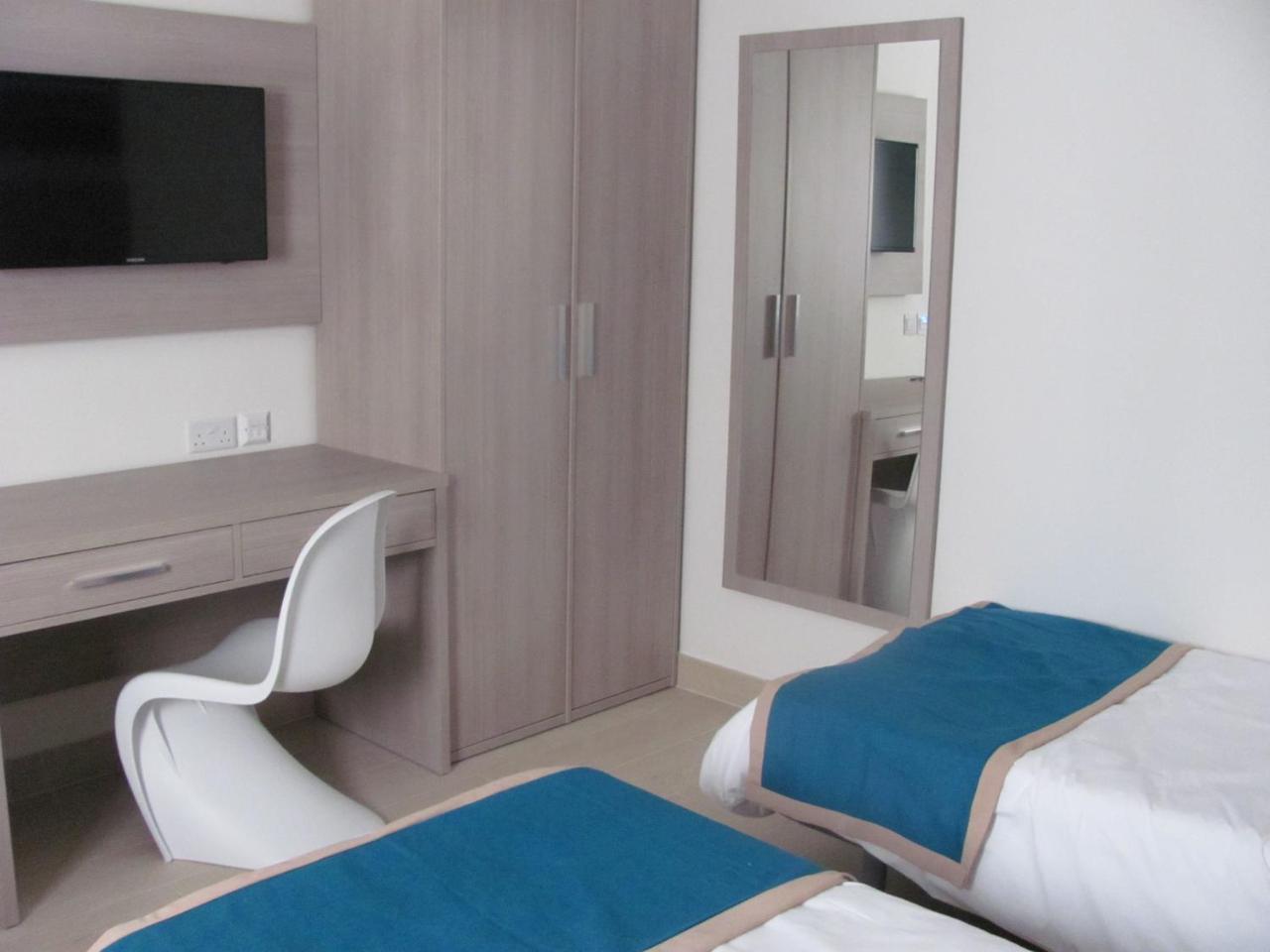 Day'S Inn Hotel And Residence سليمة المظهر الخارجي الصورة